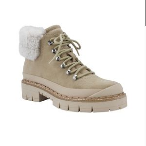 NWT Marc Fisher Cade Lace Up combat Bootie size: 7